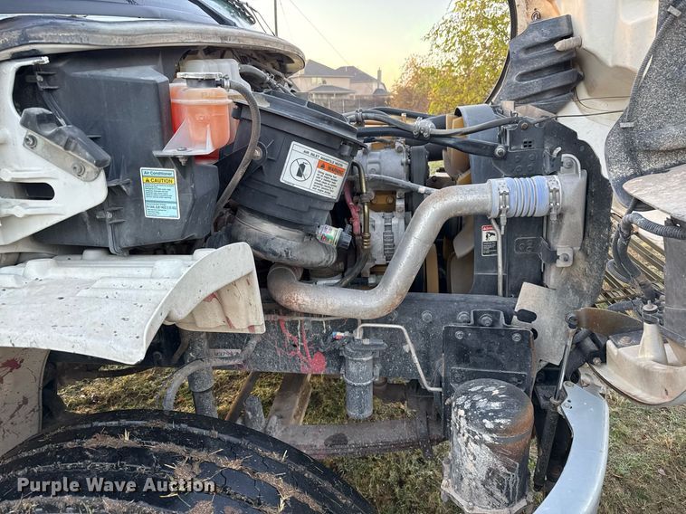 image for item EJ3337 2004 Freightliner Business Class M2 dump truck