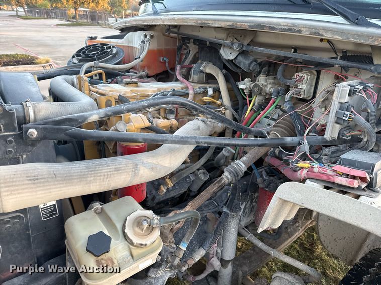 image for item EJ3337 2004 Freightliner Business Class M2 dump truck