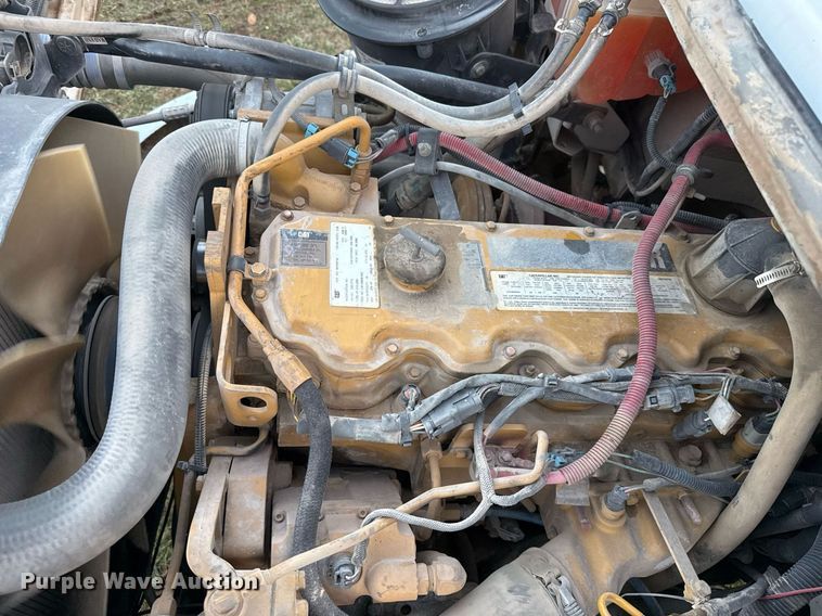 image for item EJ3337 2004 Freightliner Business Class M2 dump truck