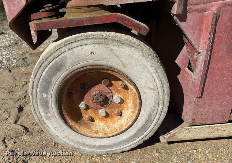 image for item EJ3338 Snorkel SL20 scissor lift