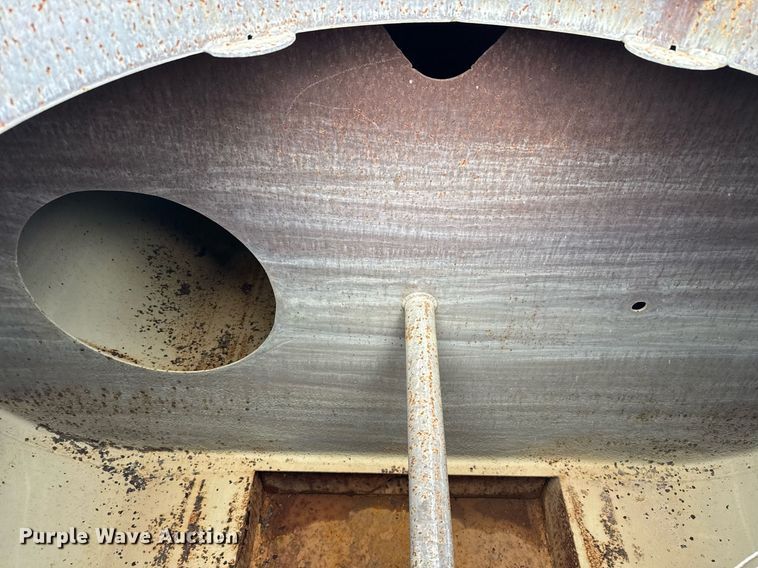 image for item EJ3341 2008 Ford F750 Super Duty XL water truck