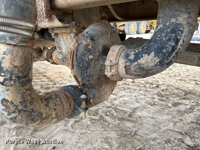 image for item EJ3341 2008 Ford F750 Super Duty XL water truck