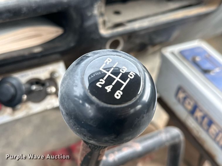 image for item EJ3341 2008 Ford F750 Super Duty XL water truck