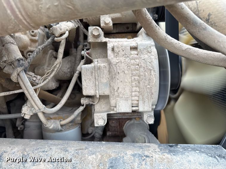 image for item EJ3341 2008 Ford F750 Super Duty XL water truck