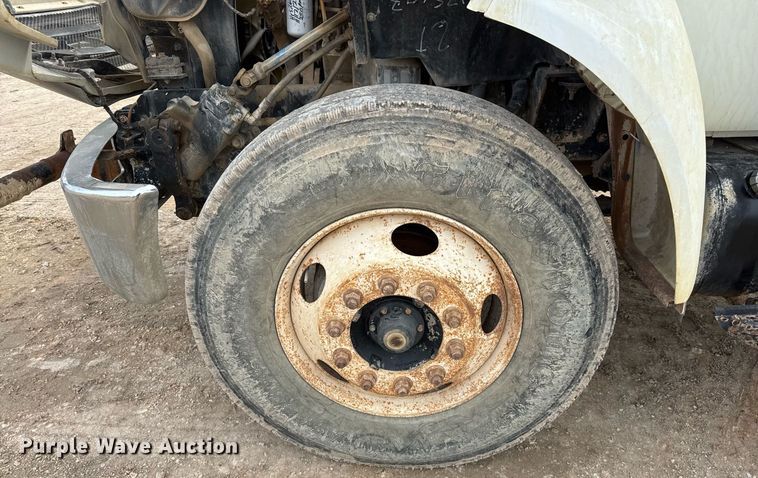 image for item EJ3341 2008 Ford F750 Super Duty XL water truck