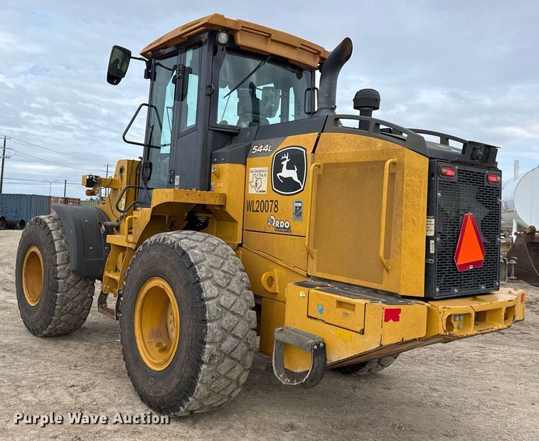 image for item EJ3342 2019 John Deere 544L wheel loader
