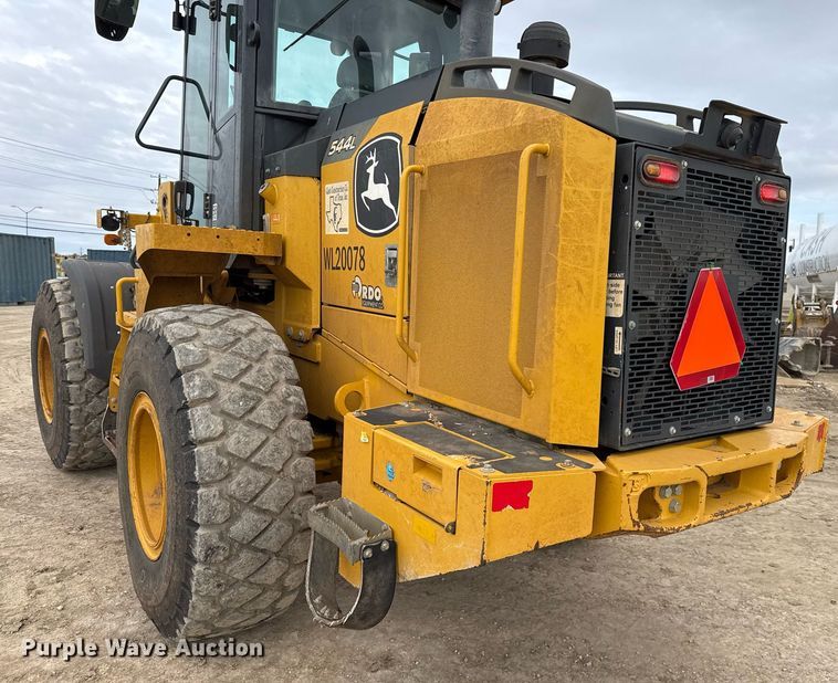 image for item EJ3342 2019 John Deere 544L wheel loader