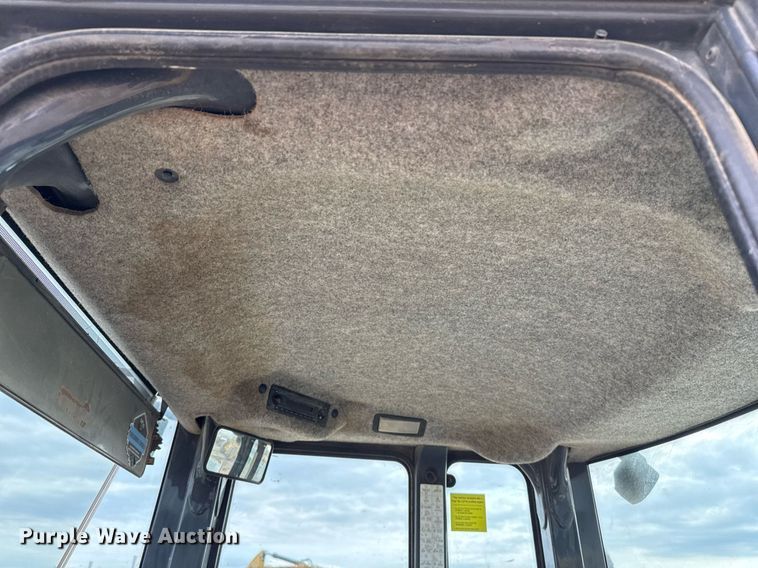 image for item EJ3344 2018 John Deere 624K-II wheel loader