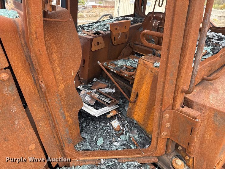 image for item EJ3346 2018 John Deere 850K WLT dozer