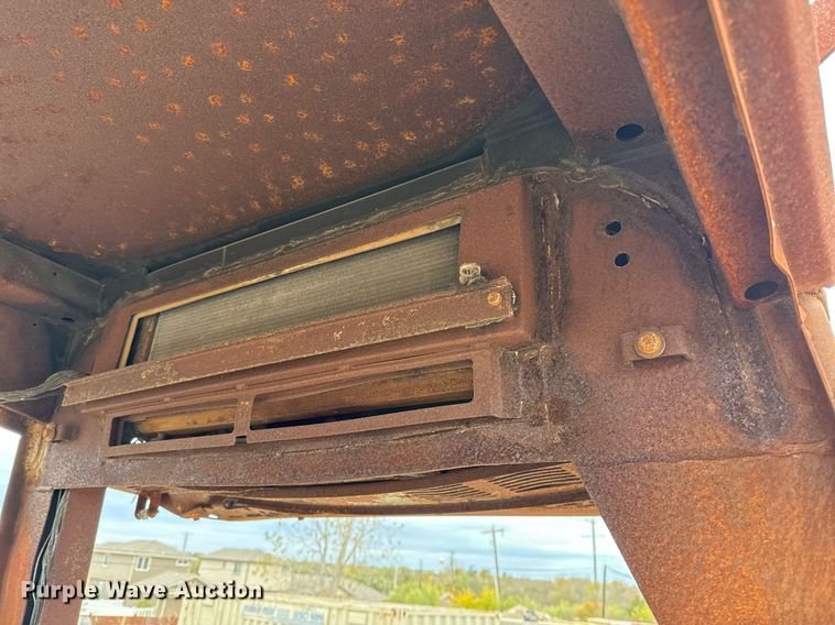 image for item EJ3346 2018 John Deere 850K WLT dozer