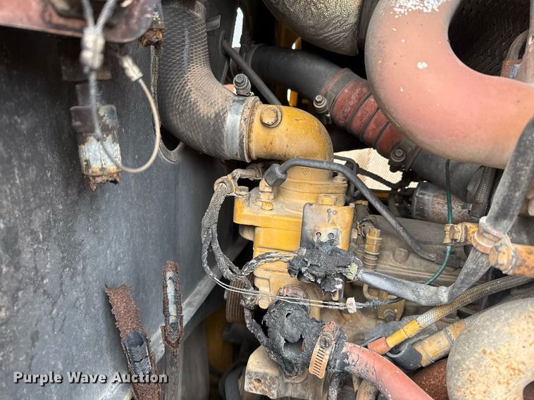 image for item EJ3346 2018 John Deere 850K WLT dozer