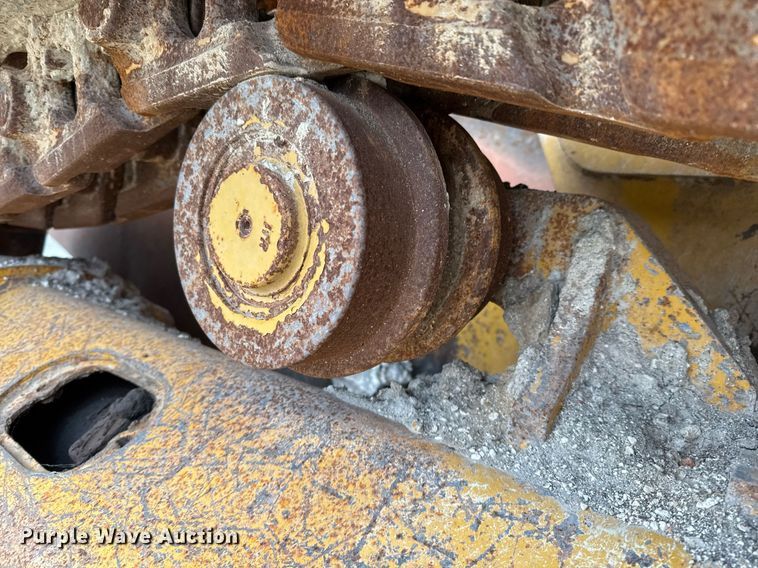 image for item EJ3346 2018 John Deere 850K WLT dozer