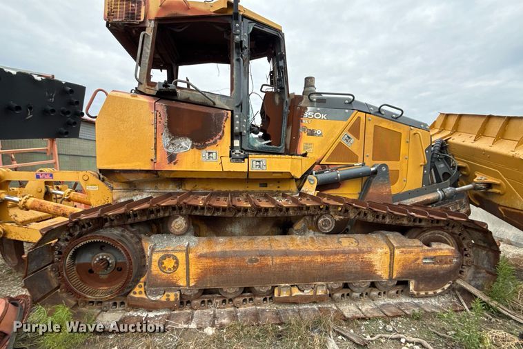 image for item EJ3346 2018 John Deere 850K WLT dozer
