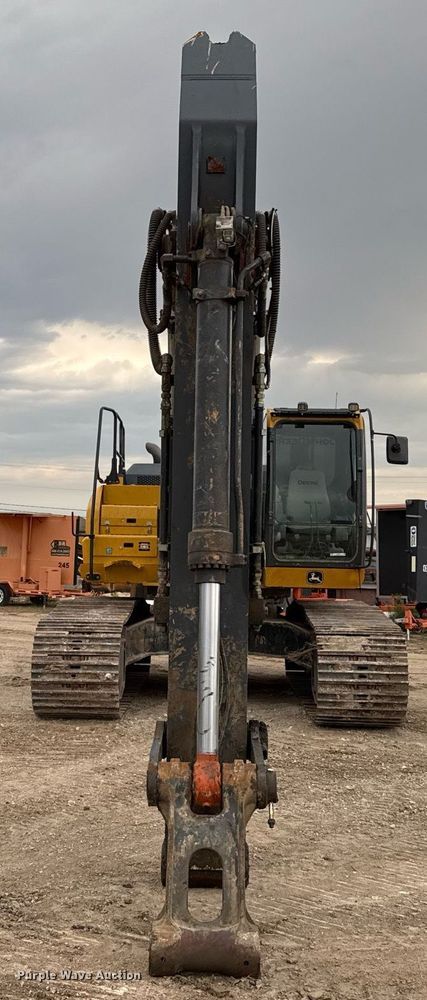 image for item EJ3347 2019 John Deere 350G LC excavator