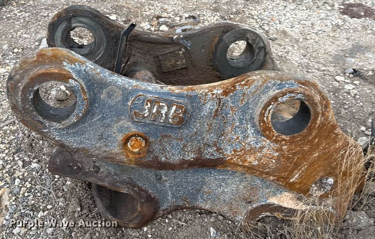 image for item EJ3347 2019 John Deere 350G LC excavator