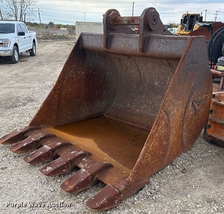 image for item EJ3347 2019 John Deere 350G LC excavator