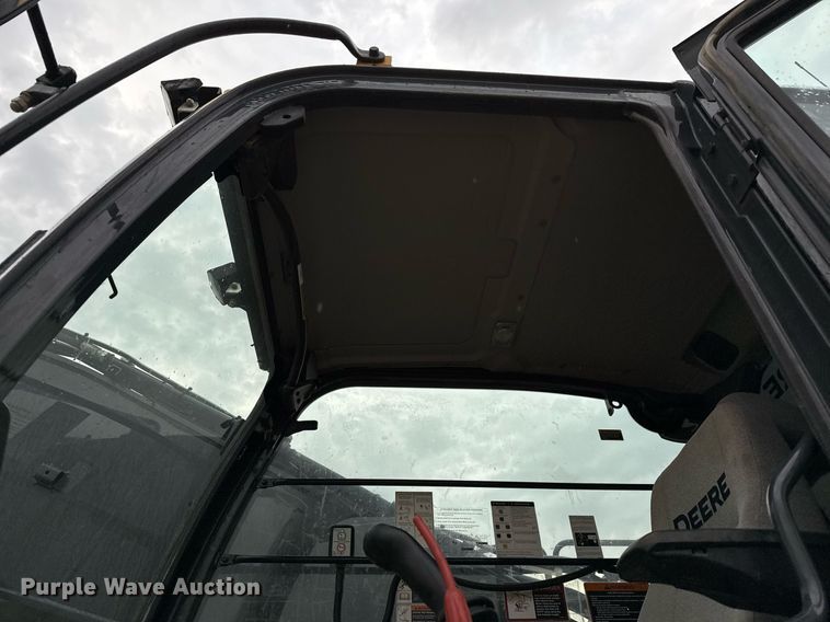 image for item EJ3347 2019 John Deere 350G LC excavator