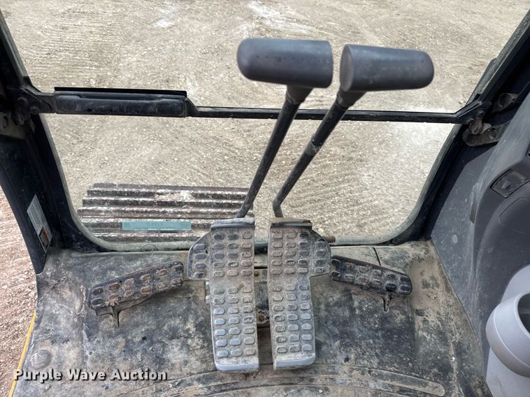 image for item EJ3347 2019 John Deere 350G LC excavator