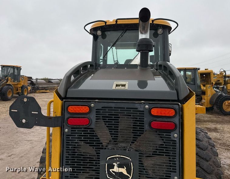 image for item EJ3348 2017 John Deere 544K-II loader