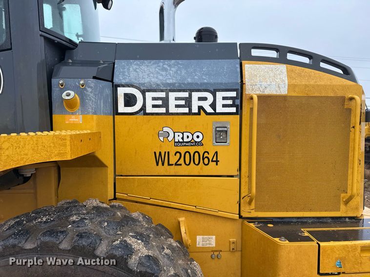 image for item EJ3348 2017 John Deere 544K-II loader