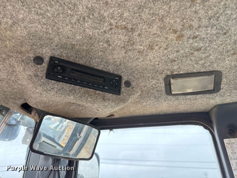 image for item EJ3348 2017 John Deere 544K-II loader