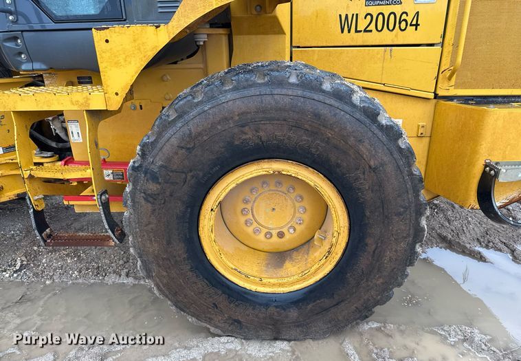 image for item EJ3348 2017 John Deere 544K-II loader