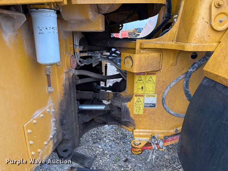 image for item EJ3349 Kawasaki 70ZV-2 wheel loader