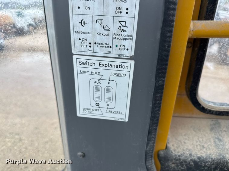 image for item EJ3349 Kawasaki 70ZV-2 wheel loader