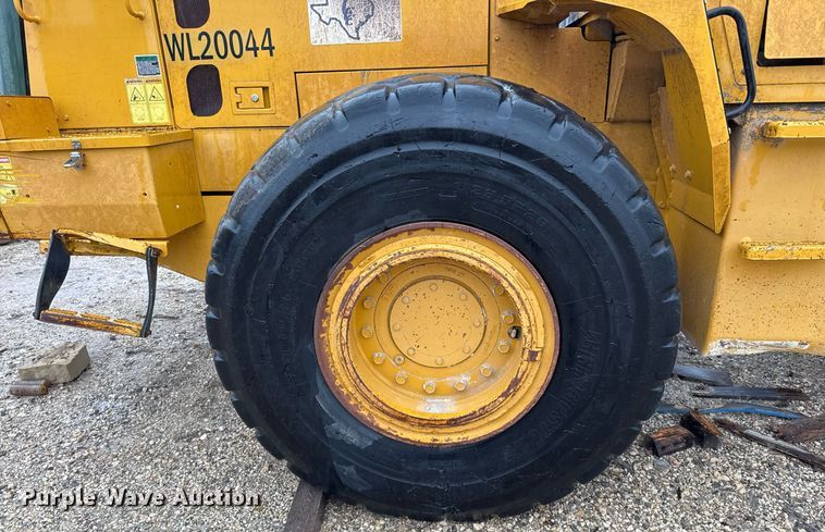 image for item EJ3349 Kawasaki 70ZV-2 wheel loader