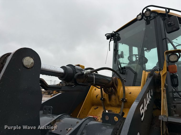 image for item EJ3350 2018 John Deere 544K-II loader