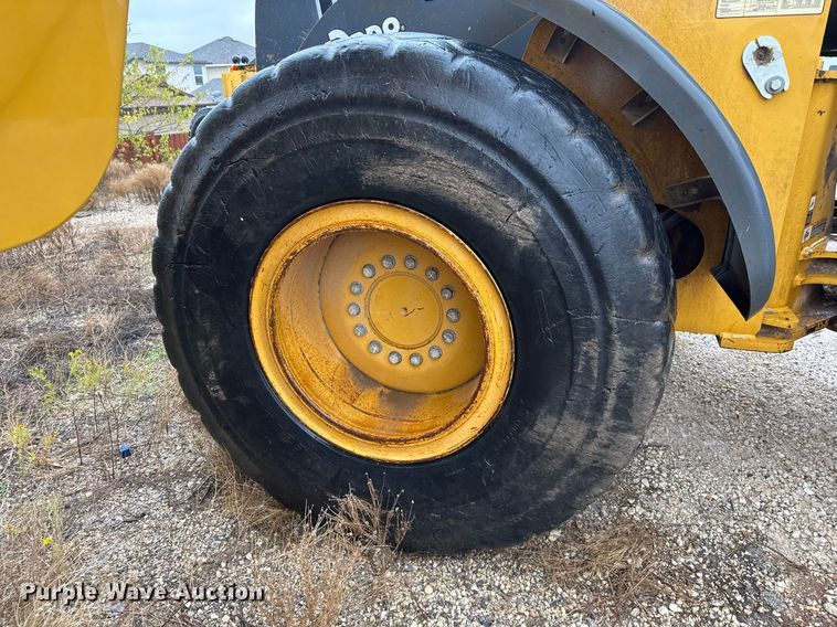 image for item EJ3350 2018 John Deere 544K-II loader