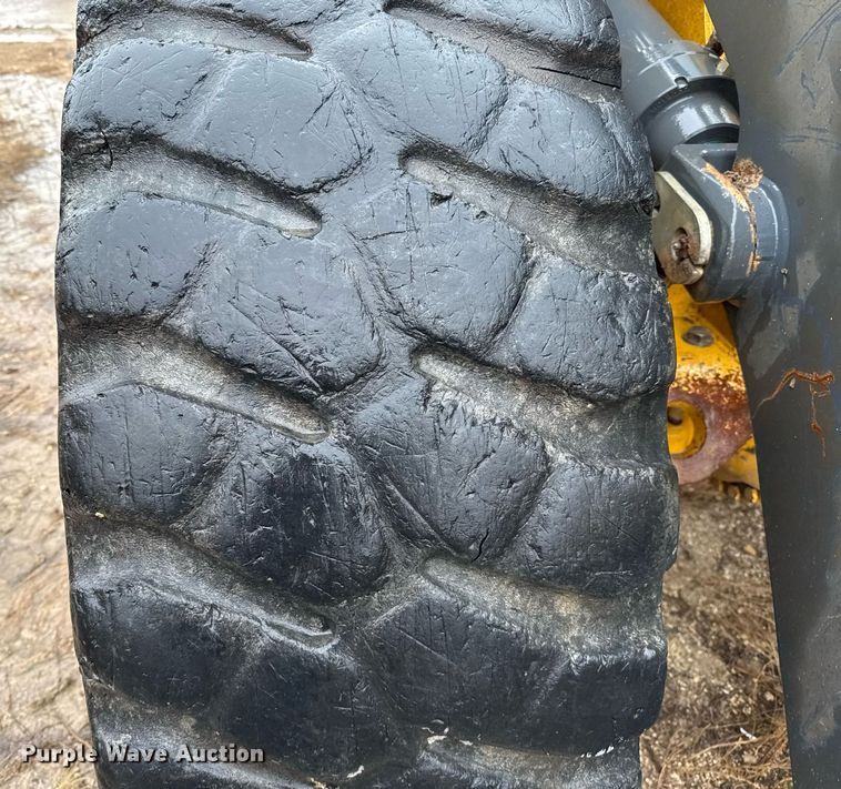 image for item EJ3350 2018 John Deere 544K-II loader