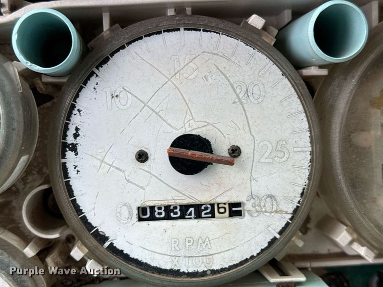 image for item EJ3352 2000 Freightliner FL70 water truck