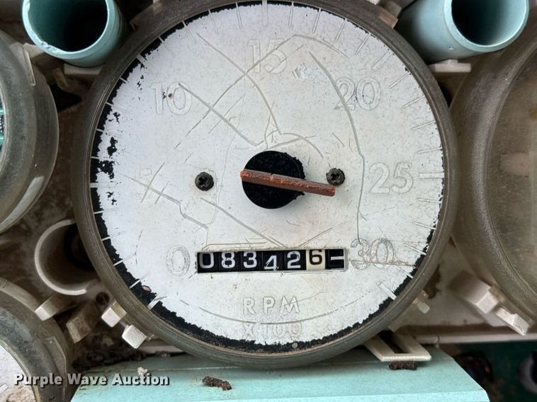 image for item EJ3352 2000 Freightliner FL70 water truck