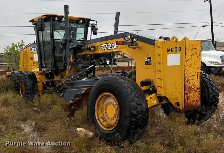 image for item EJ3354 2011 John Deere 772G motor grader