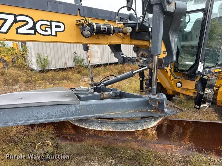 image for item EJ3354 2011 John Deere 772G motor grader