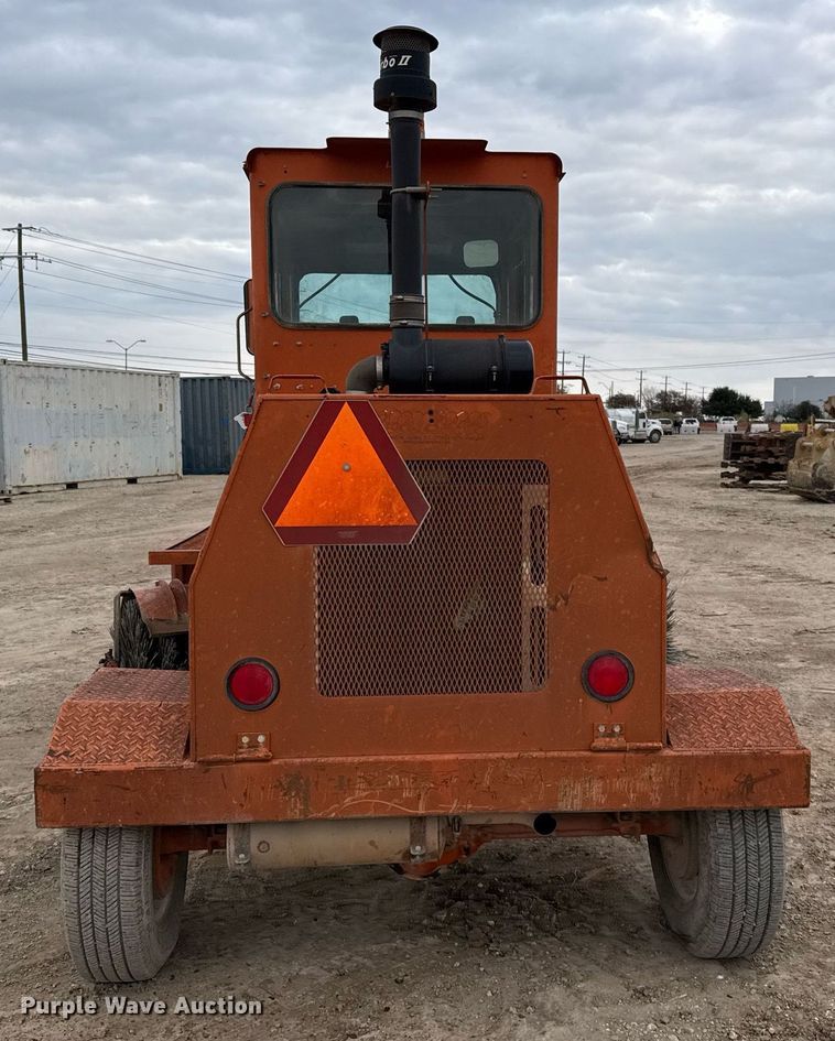 image for item EJ3355 2013 Broce CRT350 broom