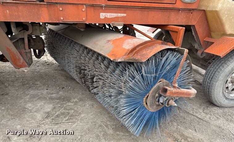 image for item EJ3355 2013 Broce CRT350 broom