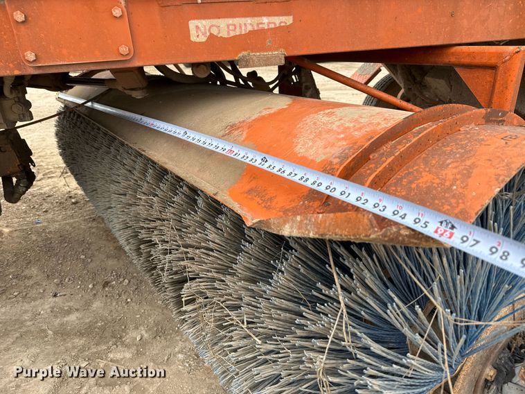 image for item EJ3355 2013 Broce CRT350 broom