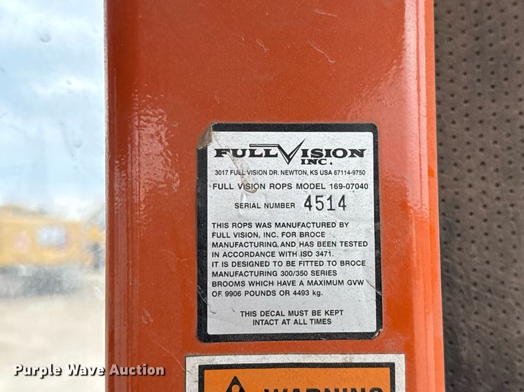 image for item EJ3355 2013 Broce CRT350 broom