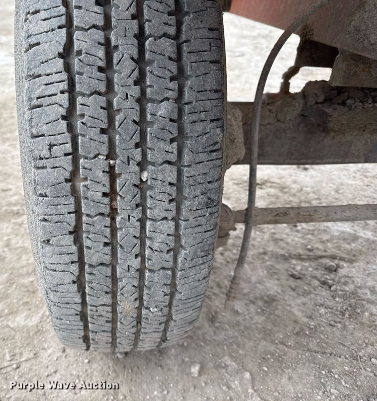 image for item EJ3355 2013 Broce CRT350 broom