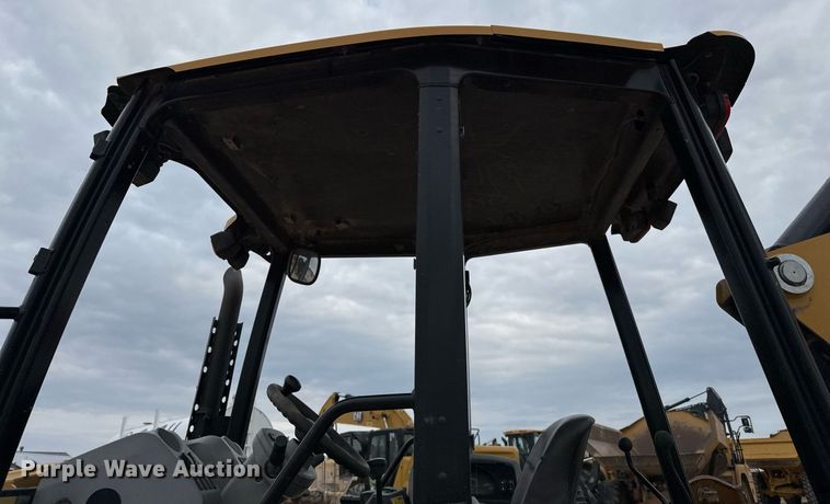 image for item EJ3356 2019 Caterpillar 416F2 backhoe