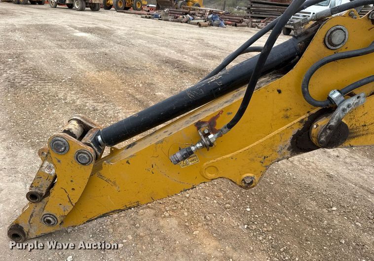 image for item EJ3356 2019 Caterpillar 416F2 backhoe