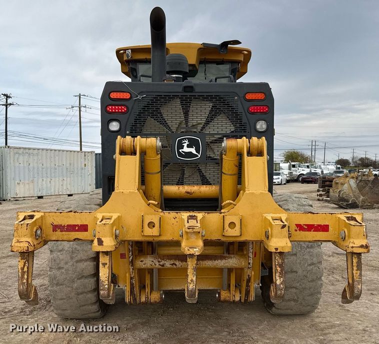 image for item EJ3357 2014 John Deere 770G motor grader
