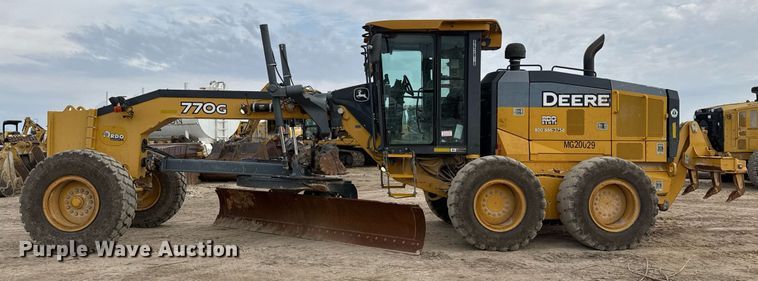 image for item EJ3357 2014 John Deere 770G motor grader
