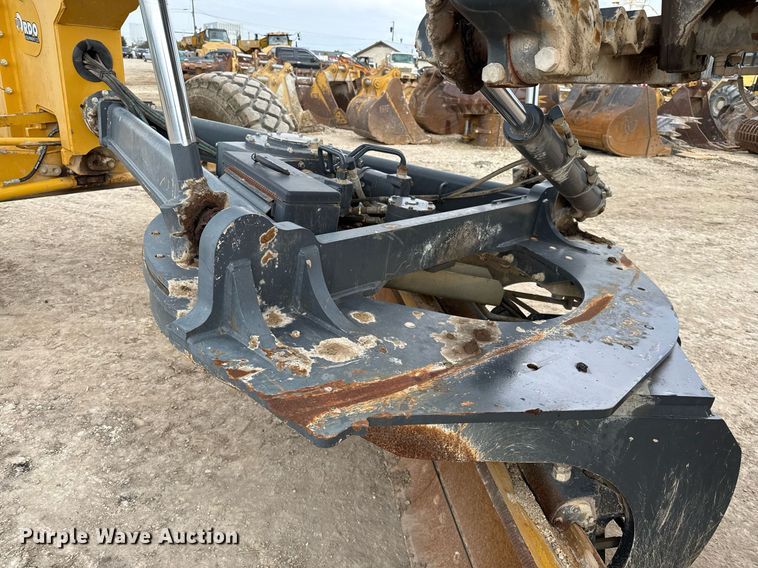 image for item EJ3357 2014 John Deere 770G motor grader