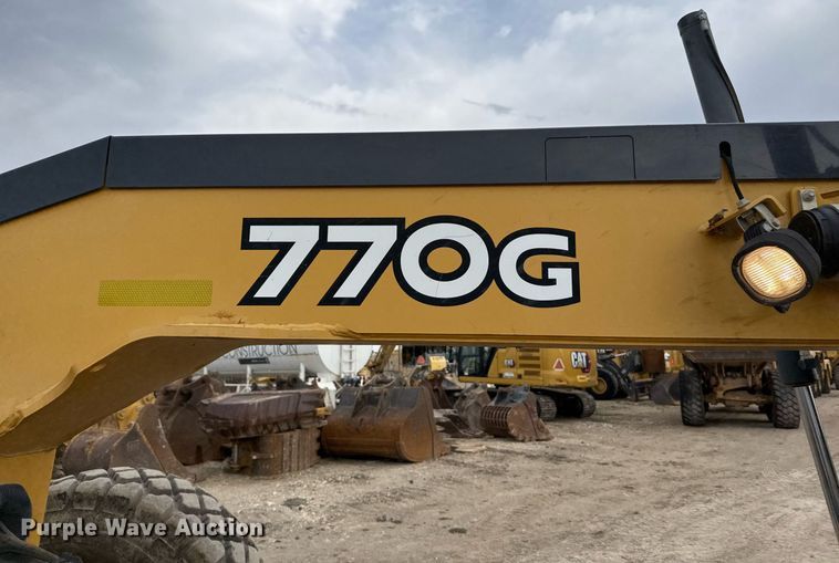 image for item EJ3357 2014 John Deere 770G motor grader
