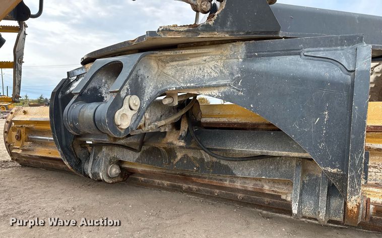 image for item EJ3357 2014 John Deere 770G motor grader