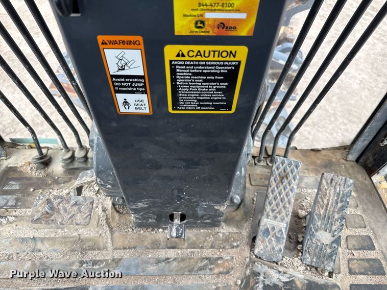 image for item EJ3357 2014 John Deere 770G motor grader