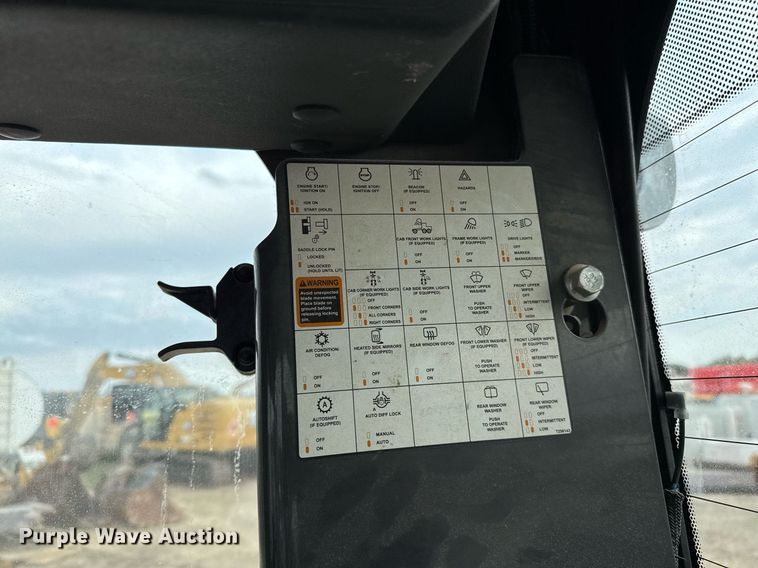 image for item EJ3357 2014 John Deere 770G motor grader